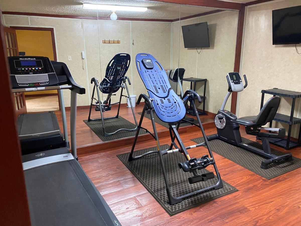 Rose City Inn & Suites タイラー エクステリア 写真
