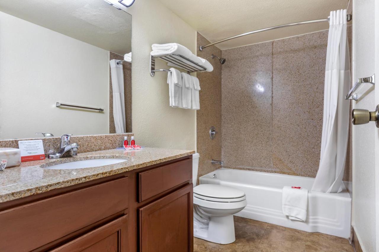 Rose City Inn & Suites タイラー エクステリア 写真
